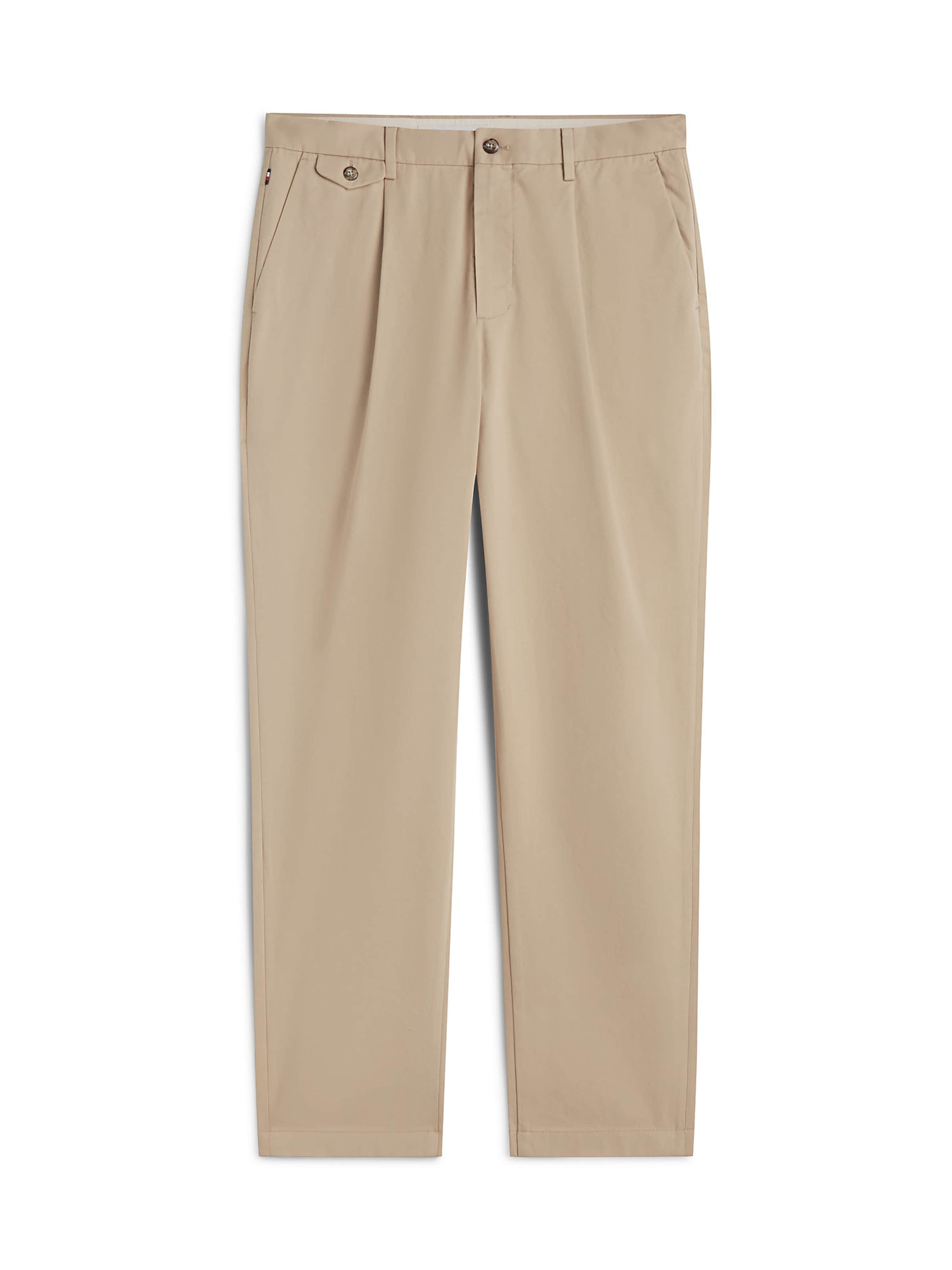 TOMMY HILFIGER Regular Harlem Tech Tapered Twill Chinos in Beige: Vorderseite