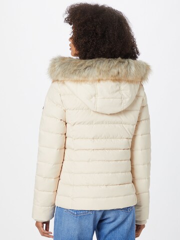 Tommy Jeans Vinterjacka 'Essential' i beige