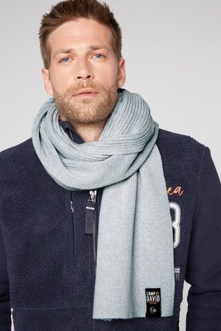 CAMP DAVID Scarf in Grey: front