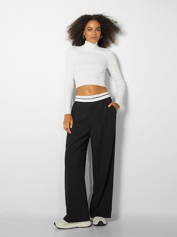 Bershka Regular Broek in Zwart