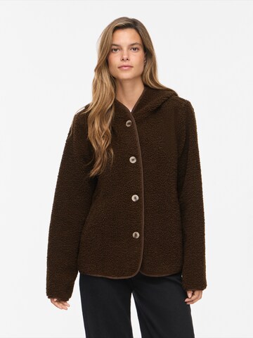Veste mi-saison 'VIADA' VILA en marron : devant