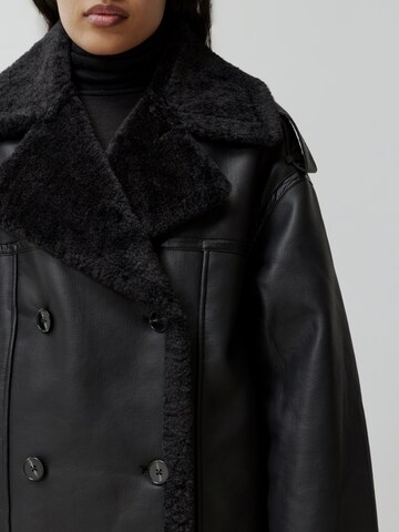 EDITED Χειμερινό παλτό 'Erin' σε μαύρο