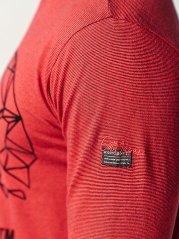 Tricou de la KOROSHI pe roșu