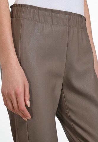 Peter Hahn Regular Pants in Beige