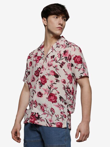 Campus Sutra Regular fit Button Up Shirt 'Leon' in Pink