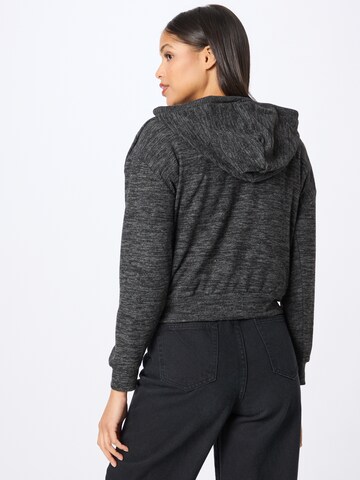 Pull-over Dorothy Perkins en gris