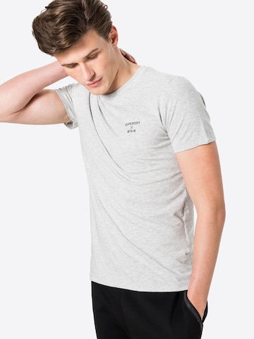 Superdry Functioneel shirt 'Core' in Grijs: voorkant