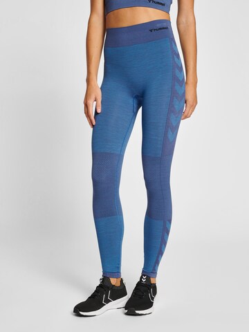 Skinny Pantalon de sport Hummel en bleu : devant