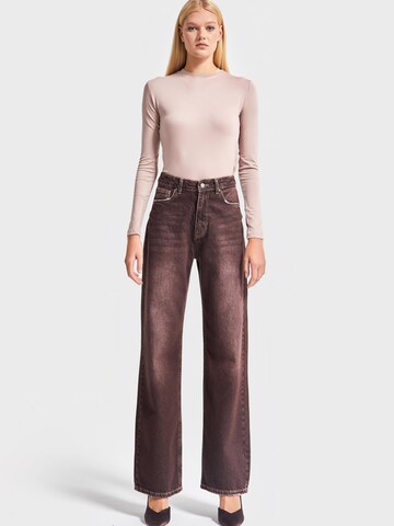 IT'S BASIC Regular Jeans 'Straight High Rise Jeans' in Bruin