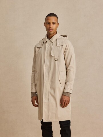 Manteau mi-saison 'Iven' DAN FOX APPAREL en beige : devant