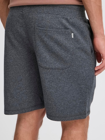 Regular Pantalon ' SDAIGULU ' !Solid en gris