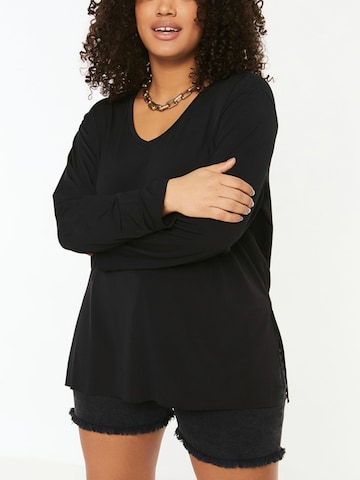 Trendyol Curve - Camiseta en negro
