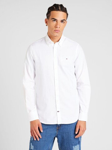 TOMMY HILFIGER Slim fit Button Up Shirt in White: front