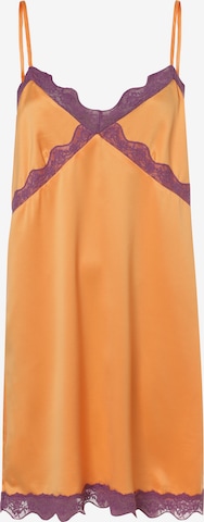 Chemise de nuit Marie Lund en violet : devant