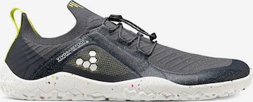 Vivo Barefoot Matalavartiset tennarit 'PRIMUS TRAIL KNIT FG' värissä harmaa: etupuoli