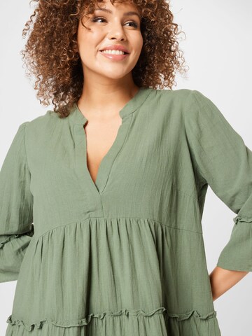 Vero Moda Curve Dress 'Giana' in Green