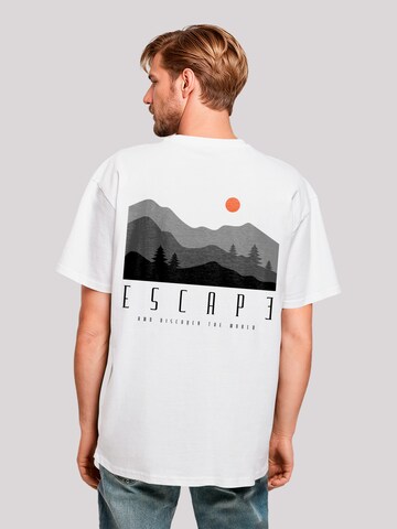 T-Shirt 'Escape Discover the World Forest Landscape' F4NT4STIC en blanc
