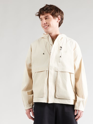 new balance Jacke in Beige: Vorderseite