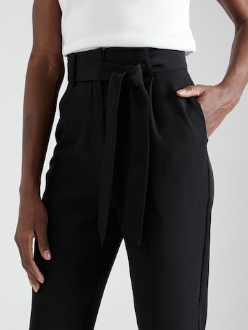 Coupe slim Pantalon à pince Dorothy Perkins en noir