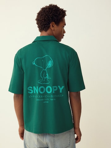 Coupe regular Chemise 'The Rolling Stones' Next en vert : devant