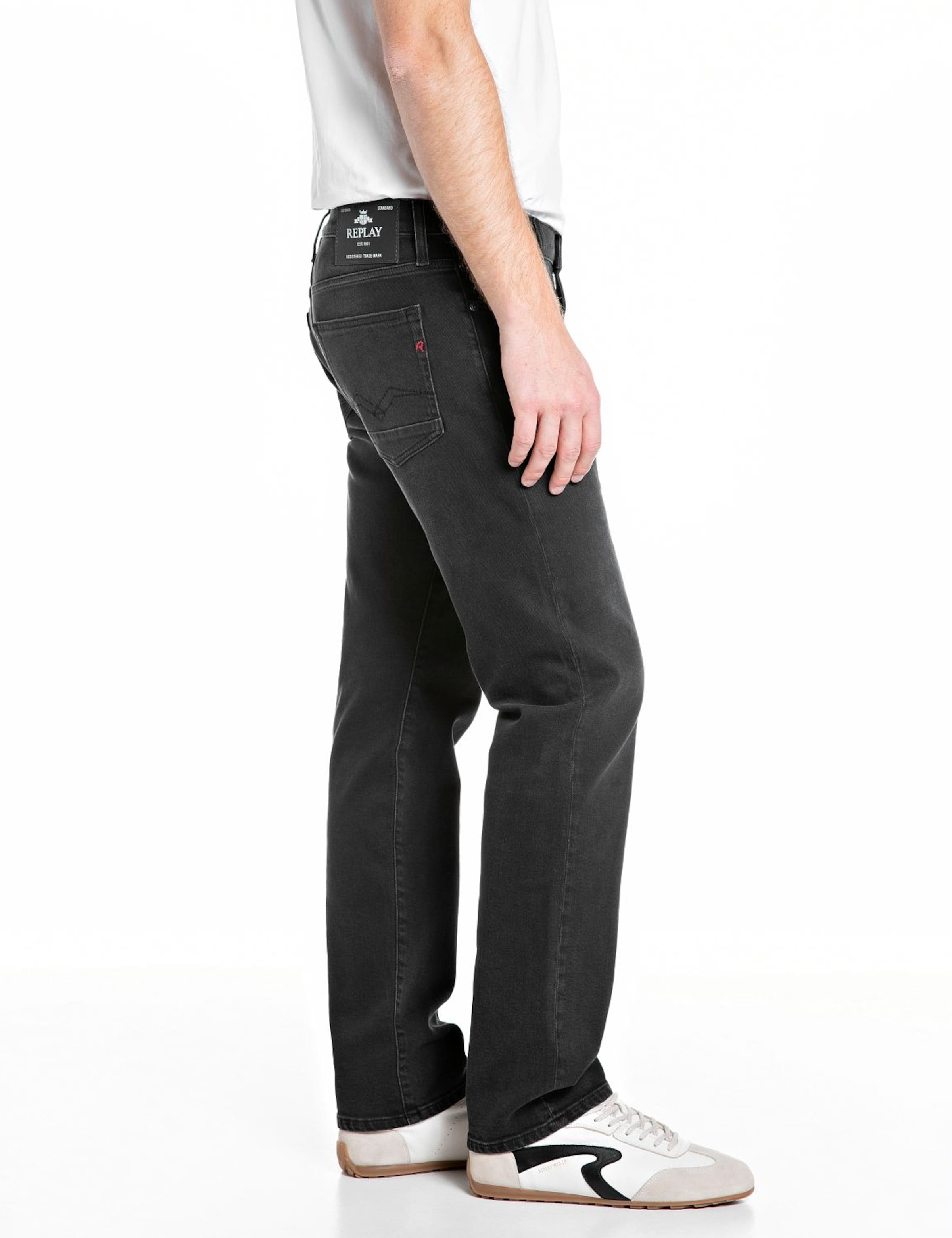 REPLAY Regular Jeans in Black