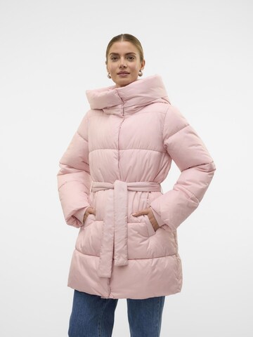 Veste d’hiver 'DINAKATE ' VERO MODA en rose : devant