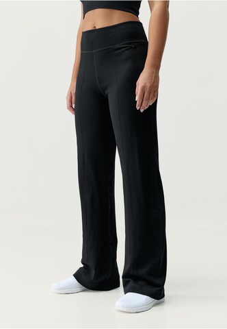 Regular Pantalon 'Gita' Born en noir : devant