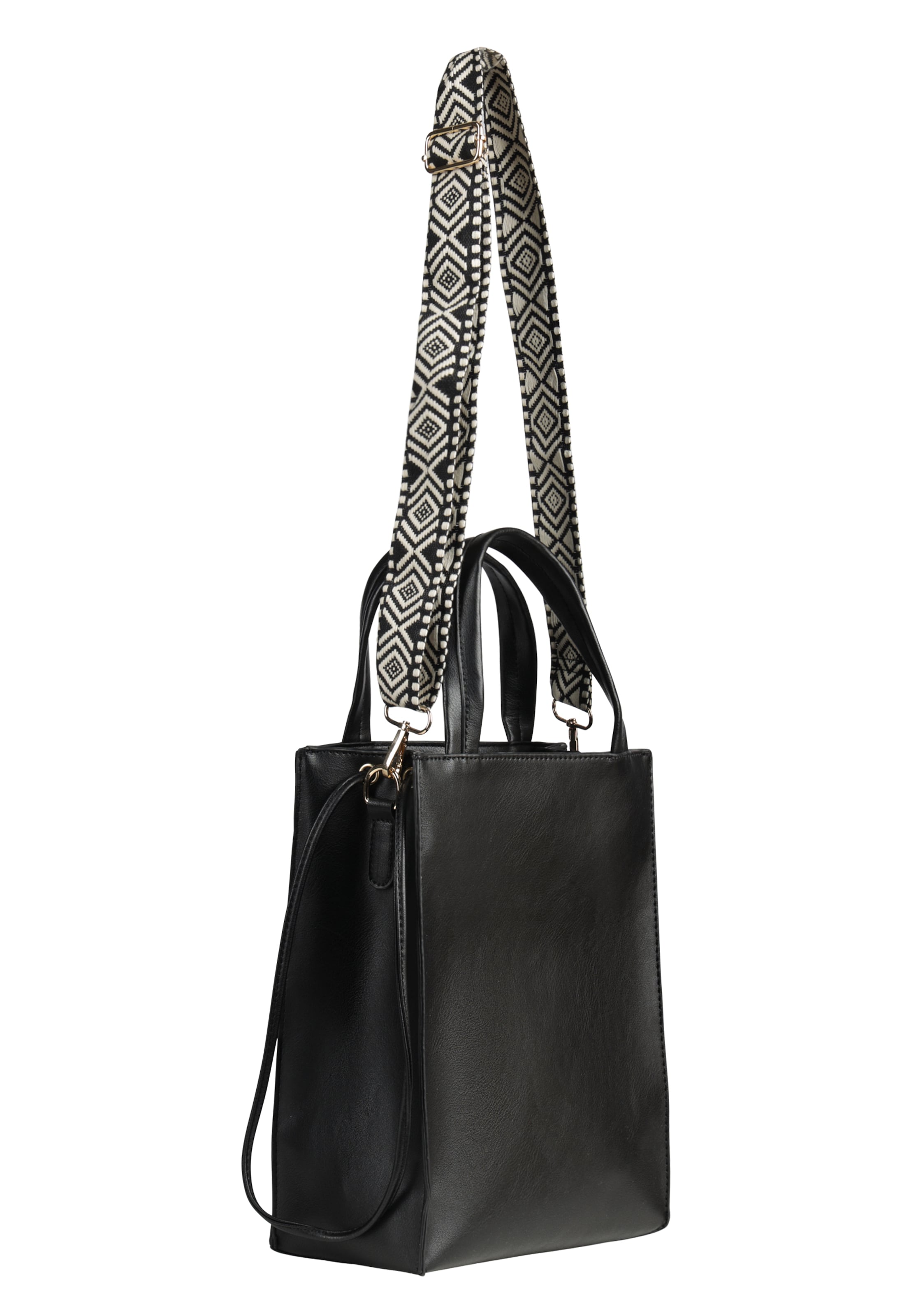 IZIA Handbag in Black