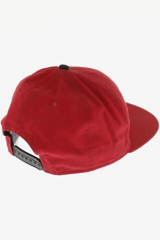 NEW ERA Hut oder Mütze M in Rot