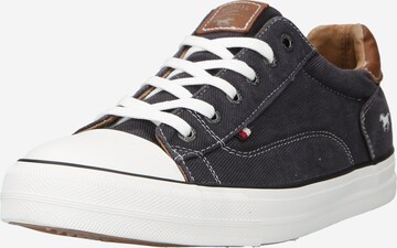MUSTANG Lace-up shoe in Black: front