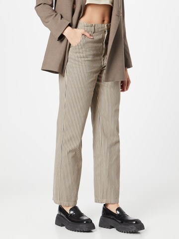 Monki Loosefit Broek in Beige: voorkant