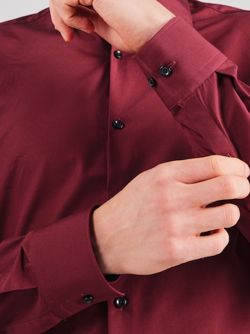 HUGO - Ajuste estrecho Camisa de negocios 'Jenno' en rojo