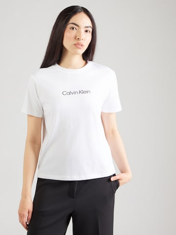 T-shirt 'CLASSIC' Calvin Klein en blanc : devant