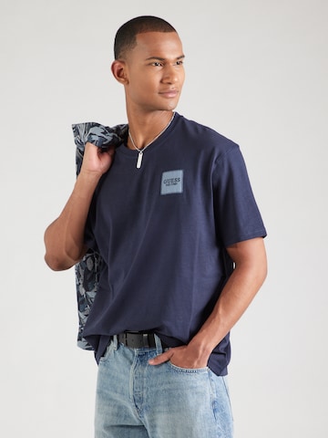GUESS Bluser & t-shirts i blå: forside