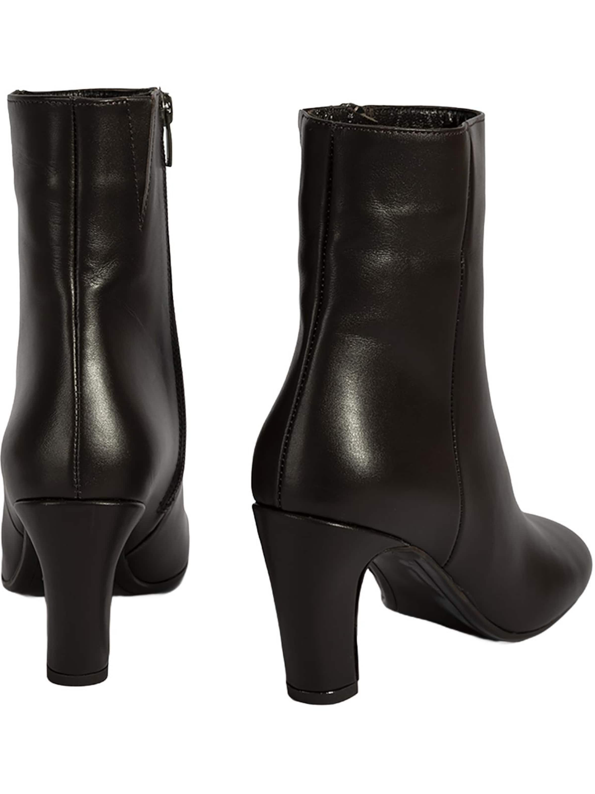 Desa Boots 'Stiefel'‌‌‌‌‌‌ in Braun