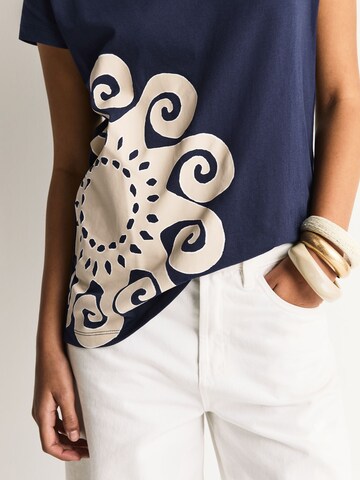 Tricou de la Next pe albastru