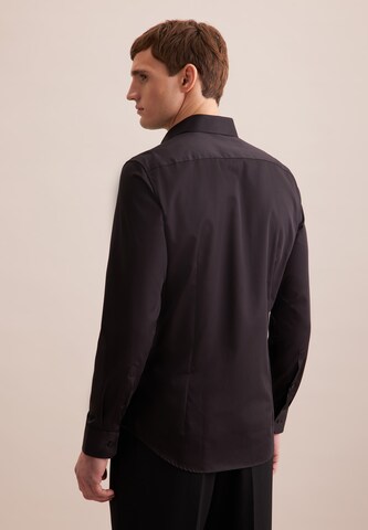 Coupe slim Chemise 'Smart Classic' SEIDENSTICKER en noir