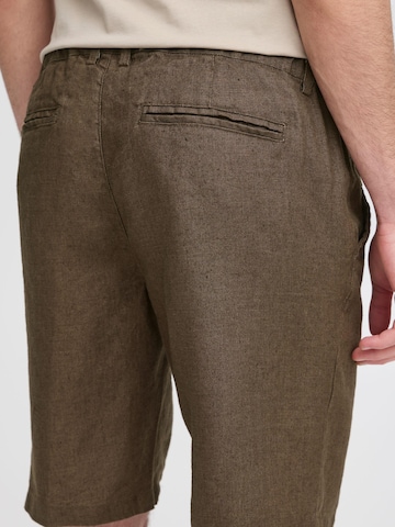 Regular Pantalon chino ' CFPandrup ' Casual Friday en marron