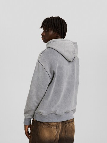 Bershka Sweatshirt in Grau