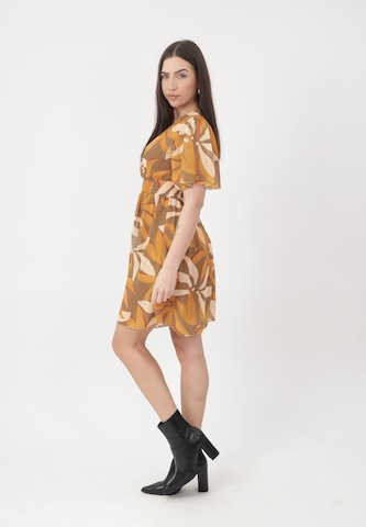 Elara Kleid in Beige