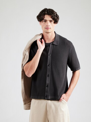 Vestes en maille Calvin Klein Jeans en gris : devant