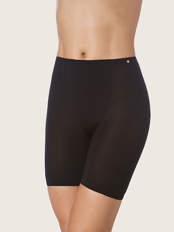 zd ZERO DEFECTS Boyshorts 'Galatea soy fiber short-leg panties' in Black: front