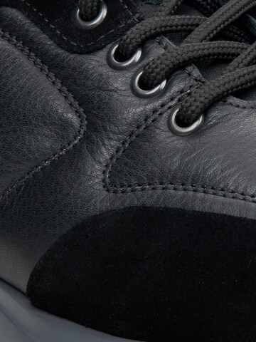 Estro Platform trainers '4903' in Black