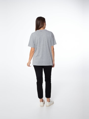 PROTEST Shirt 'PRTSIRES' in Grau