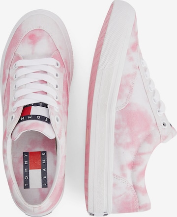 Tommy Jeans Sneaker in Pink