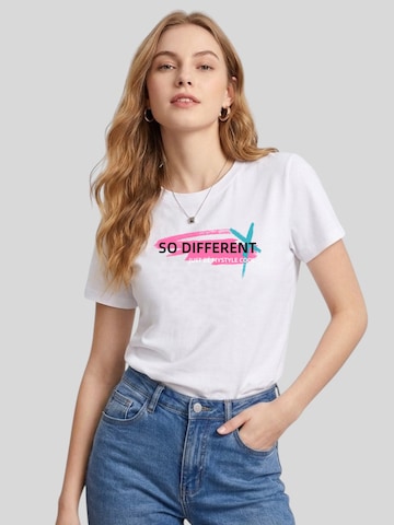 T-shirt 'Women Pink & Cyan Brush Stroke Slogan Print T-Shirt' LapaPlus en blanc : devant