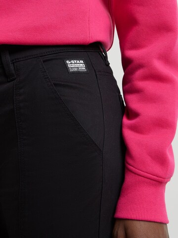 Slimfit Pantaloni di G-STAR in nero