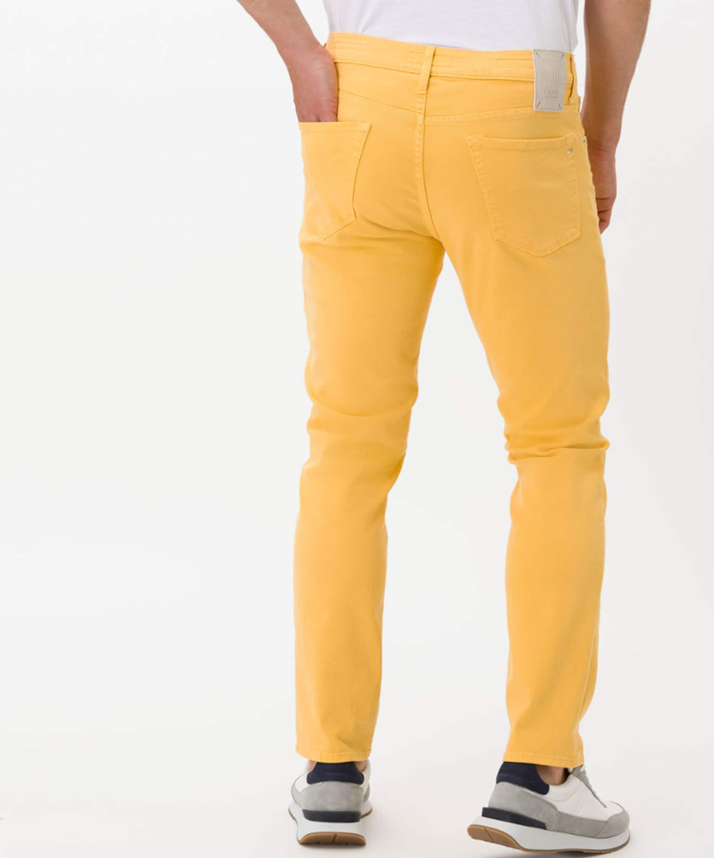 Männer Jeans BRAX Jeans 'CHUCK' in Gelb - HW47335