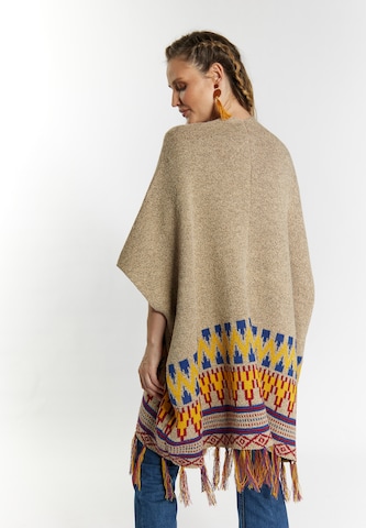 usha FESTIVAL Cape in Beige