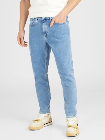 ARMEDANGELS Slimfit Jeans 'ARJO TARPA' i blå: framsida